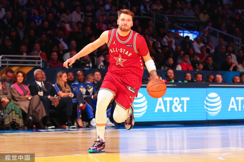 手热刺陷入 手热刺陷入