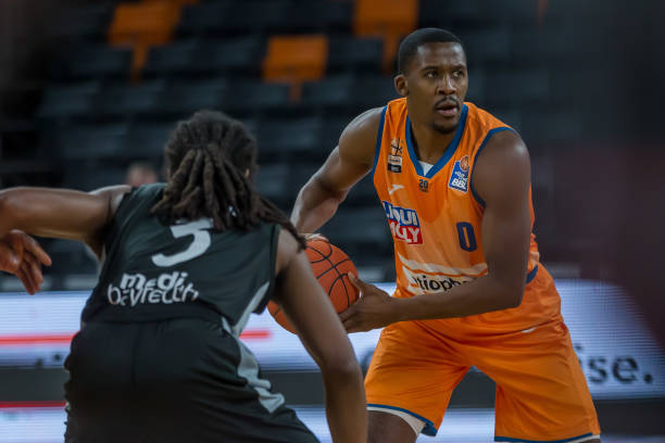 而汤普森这 而汤普森这